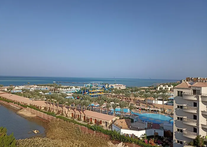 Apartman Stunning Sea & View With Balcony Balkan Al Ahyaa *