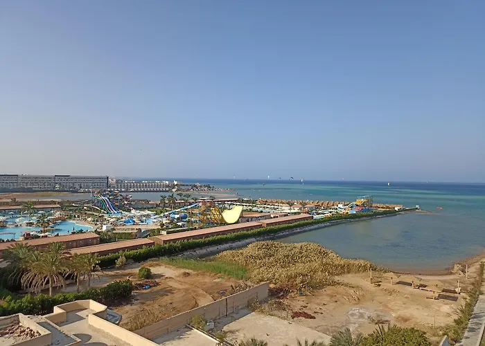 Stunning Sea & View With Balcony Balkan Al Ahyaa Apartman