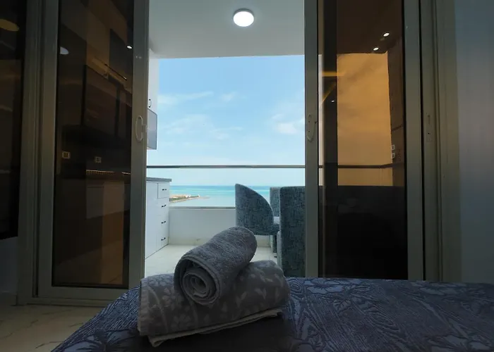 Apartman Stunning Sea & View With Balcony Balkan Al Ahyaa